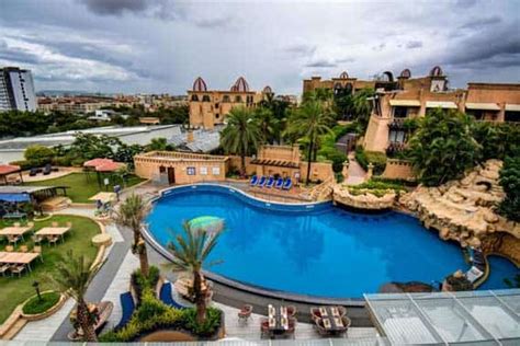 corinth resorts|5 Star Luxury Resort in Pune –The Corinthians .